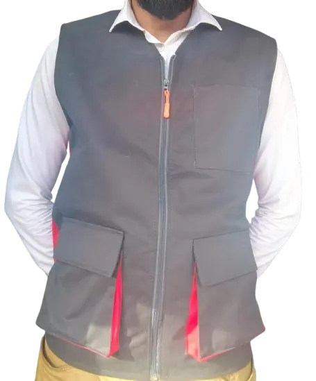 Gilet gris rouge